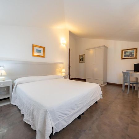Tortolì Albergo Residenziale La Corte מראה חיצוני תמונה