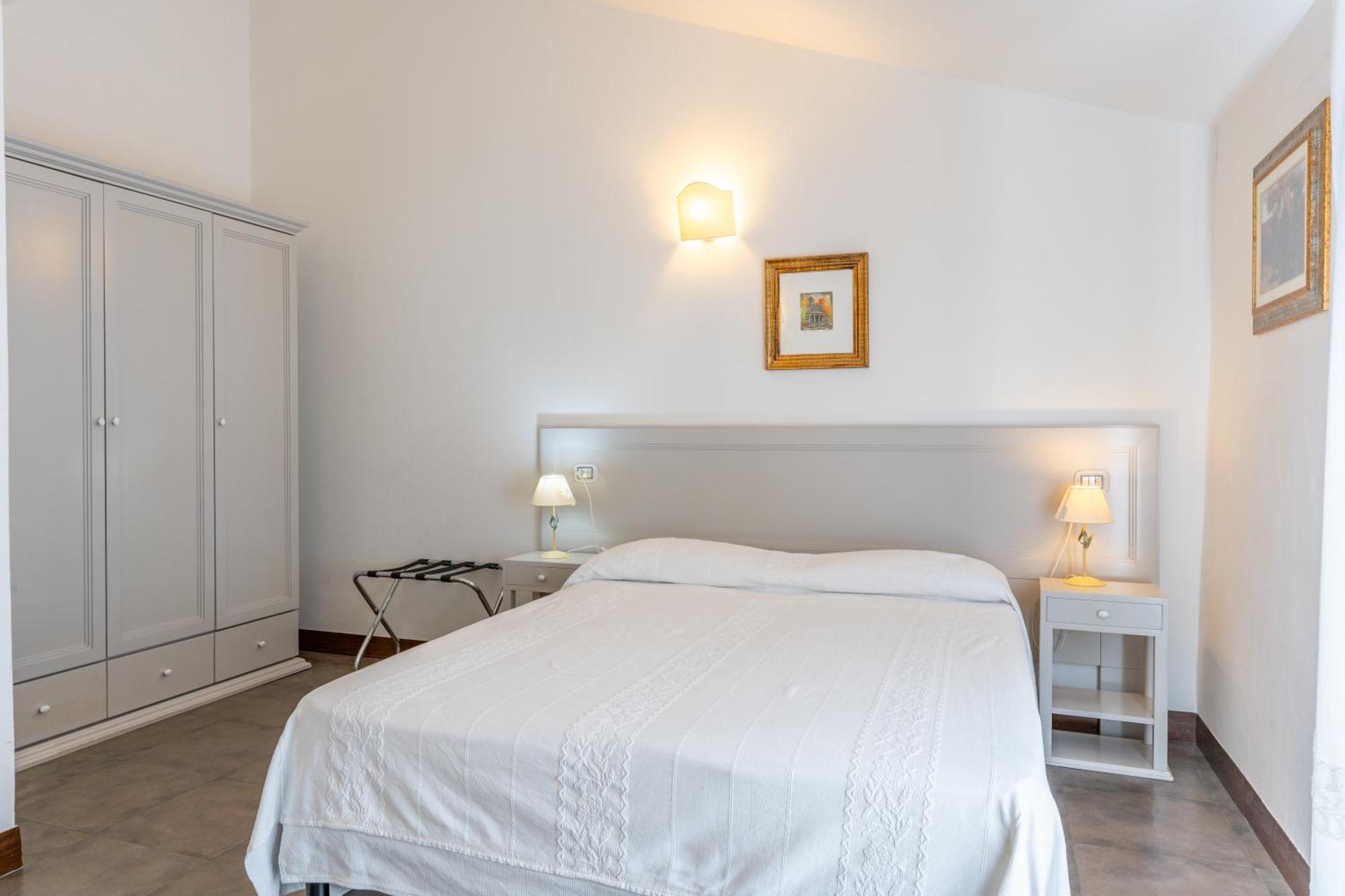 Tortolì Albergo Residenziale La Corte מראה חיצוני תמונה