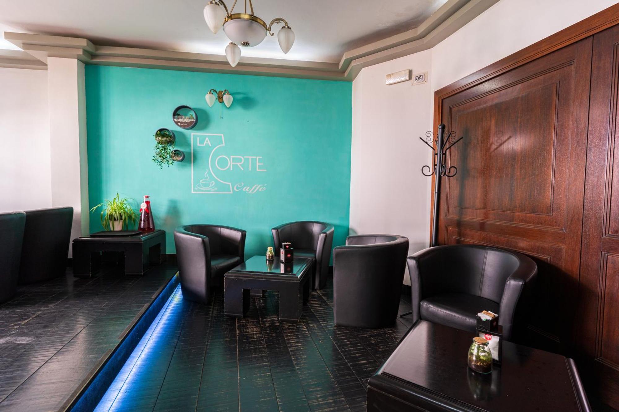 Tortolì Albergo Residenziale La Corte מראה חיצוני תמונה