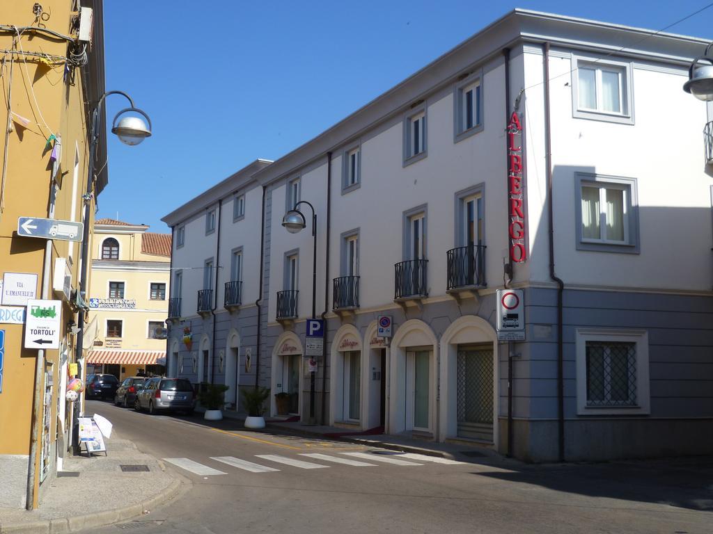 Tortolì Albergo Residenziale La Corte מראה חיצוני תמונה